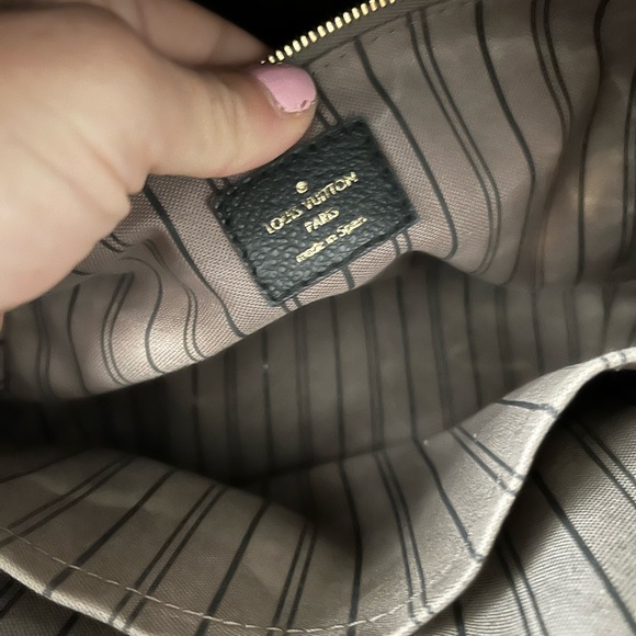 Louis Vuitton Sorbonne Black embossed backpack - Picture 5 of 7